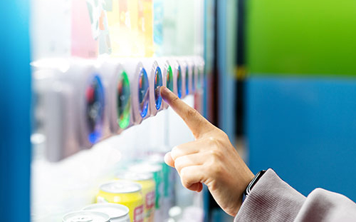 Why hot, cold, beverage and snack vending machines in your business is a benefit to your employees